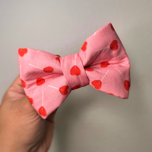 Love-llipops Bow Tie